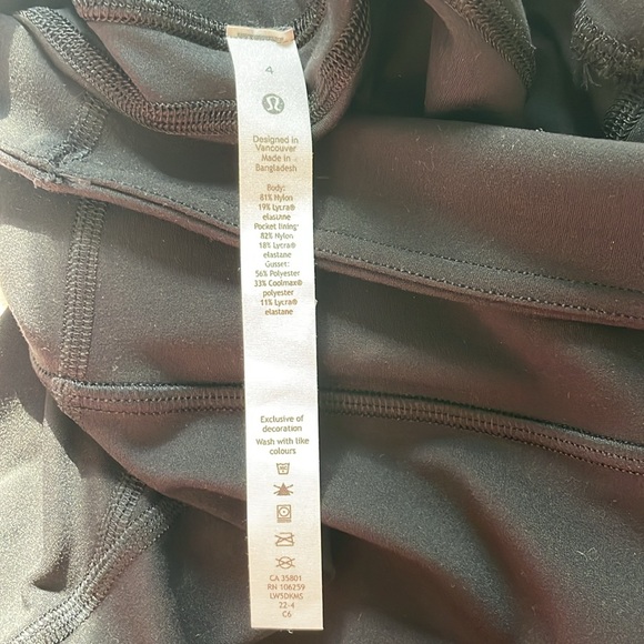 Groove Nulu Super-High-Rise Flared Pant
Regular - Picture 6 of 6